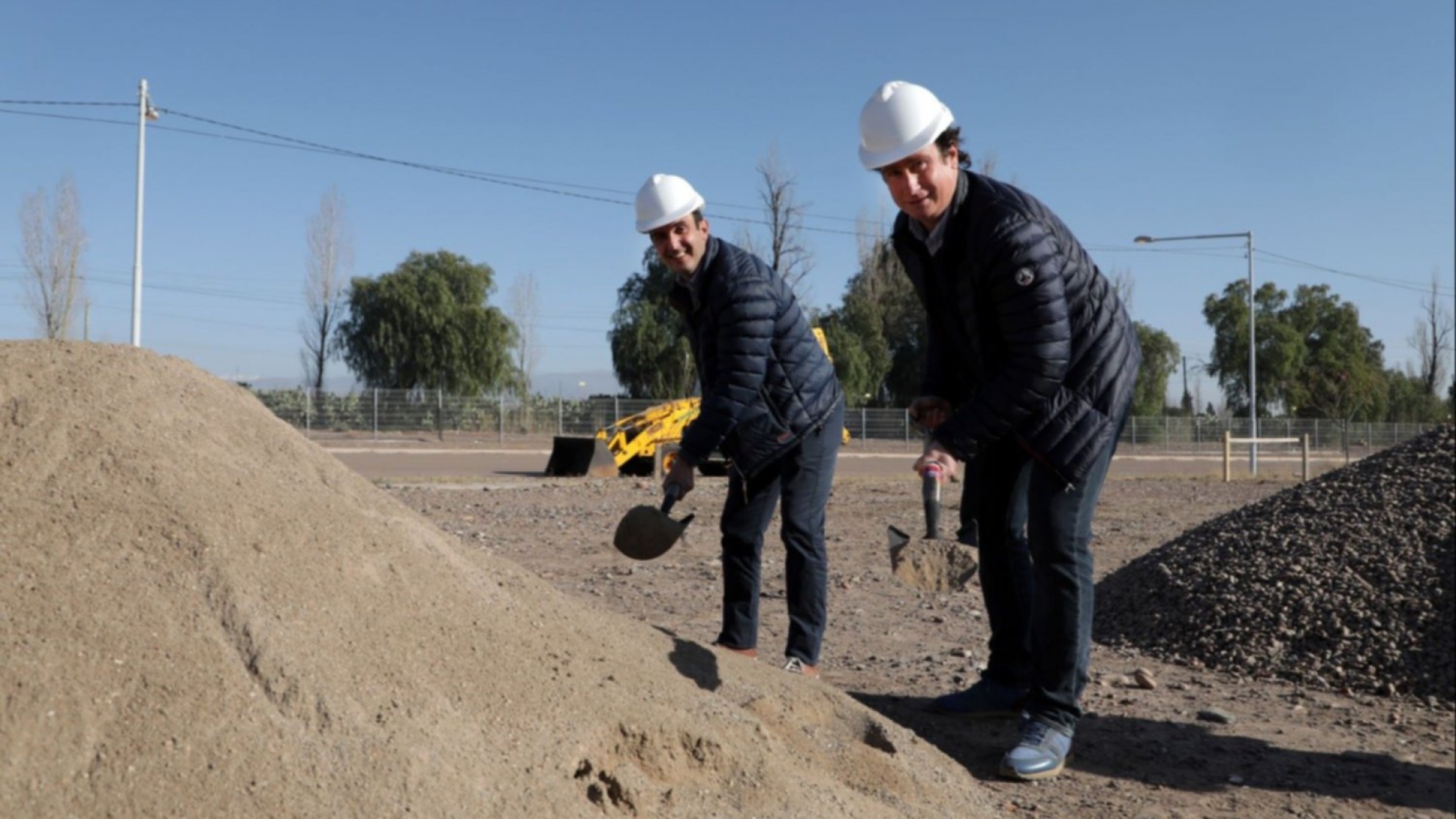 Farming Presidente comienza la obra de una nueva planta para procesamiento de nueces en el Parque Industrial de Maipú